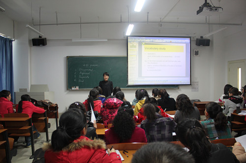 yl7703永利2011-2012学年第一学期中级职称教师公开课