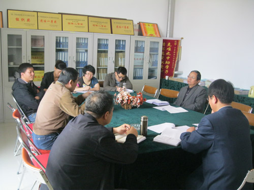 田建中副董事长到yl7703永利点评争先创优工作